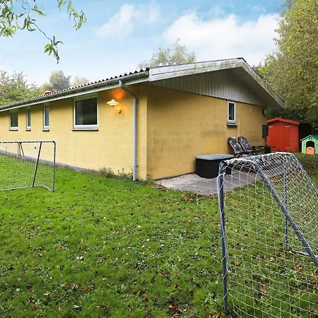 Family Fun In Ristinge - By Traum *